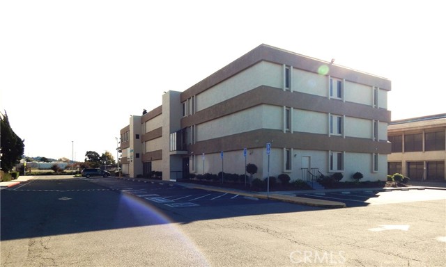 2089 Vale Road, San Pablo, California 94806, ,Commercial Sale,For Sale,2089 Vale Road,CROC23220295