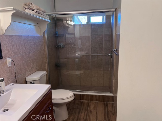 1222 E 103rd Street, Los Angeles CA: https://media.crmls.org/medias/3e23d0a4-065c-4ac4-9819-ab7a23b29b64.jpg