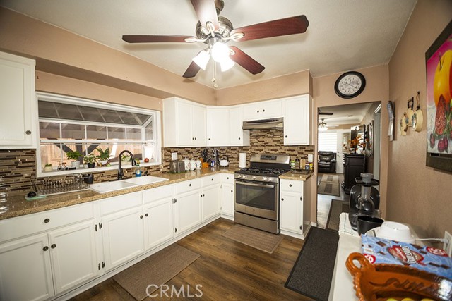 Detail Gallery Image 7 of 36 For 12057 Newmire, Norwalk,  CA 90650 - 4 Beds | 2 Baths