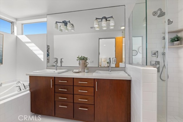 1130 Prospect Ave, Hermosa Beach, California 90254, 4 Bedrooms Bedrooms, ,3 BathroomsBathrooms,Residential,For Sale,Prospect Ave,SB25036806