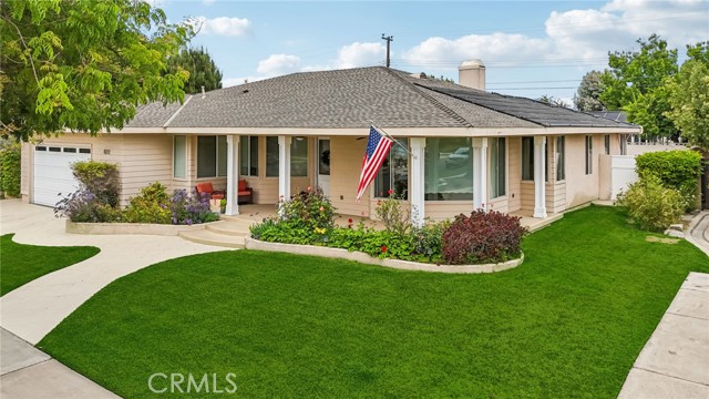 11272 Weatherby Road, Los Alamitos CA: https://media.crmls.org/medias/3e25d98c-f0dd-4cfc-8ee6-4dbc2fdc4407.jpg