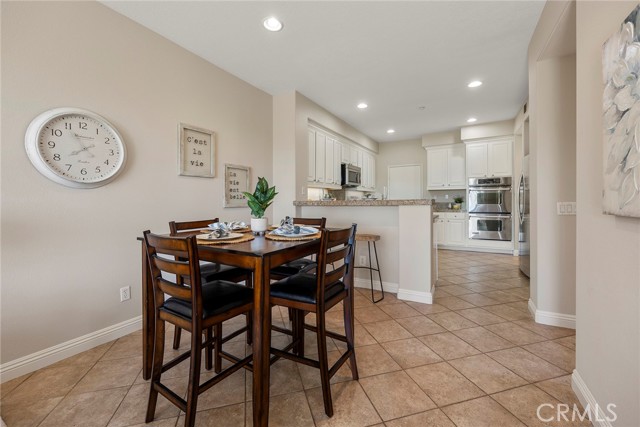 Detail Gallery Image 15 of 56 For 17191 Coriander Ct, Yorba Linda,  CA 92886 - 3 Beds | 2/1 Baths