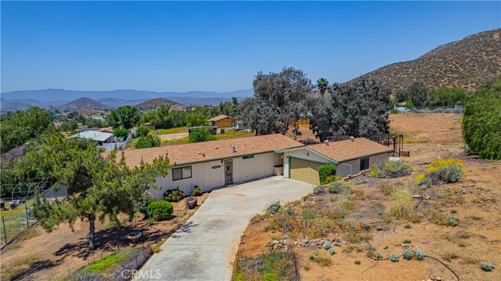 24565 N Canyon Drive