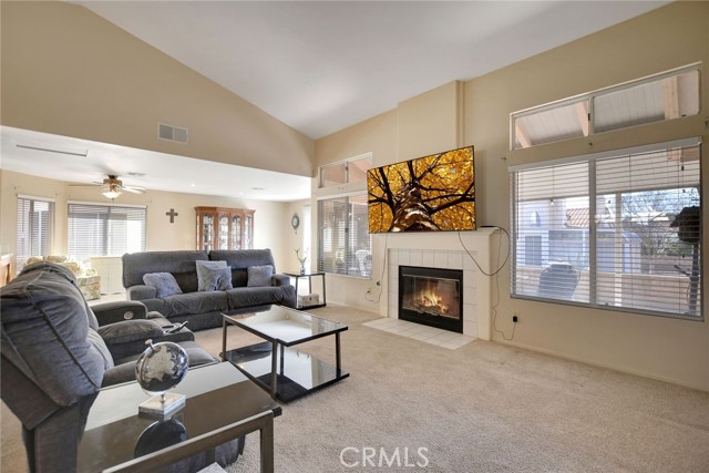 Detail Gallery Image 10 of 35 For 1923 Tamarack, Hemet,  CA 92545 - 3 Beds | 2 Baths