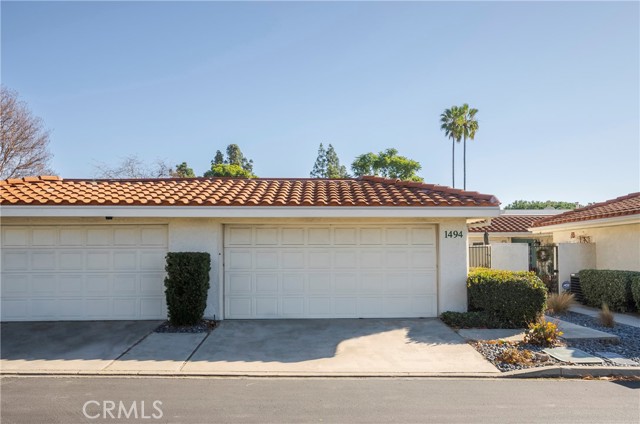 Detail Gallery Image 2 of 37 For 1494 Redhill North Dr, Upland,  CA 91786 - 2 Beds | 2 Baths