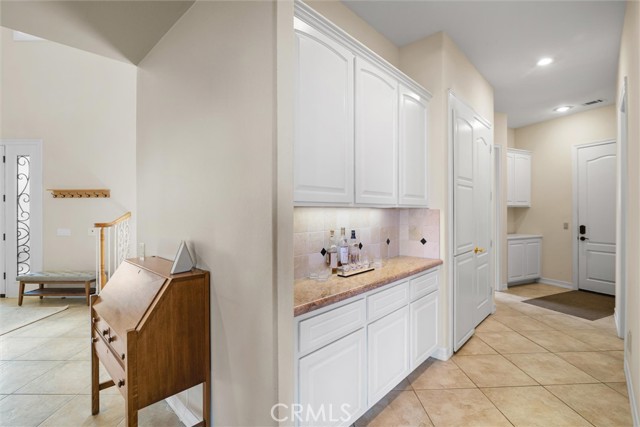 21100 Paseo Montana, Murrieta CA: https://media.crmls.org/medias/3e280b27-d590-4151-994c-7690a101ee5b.jpg