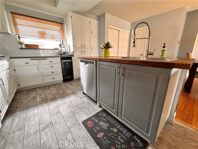 2112 Vanderbilt Lane, Redondo Beach CA: https://media.crmls.org/medias/3e2875b1-f41e-4b1e-8472-f65485d207a7.jpg