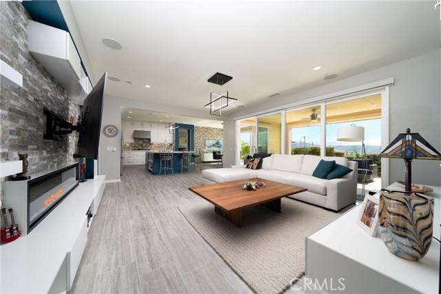 Detail Gallery Image 4 of 75 For 28 Ambito St, Rancho Mission Viejo,  CA 92694 - 3 Beds | 2/1 Baths