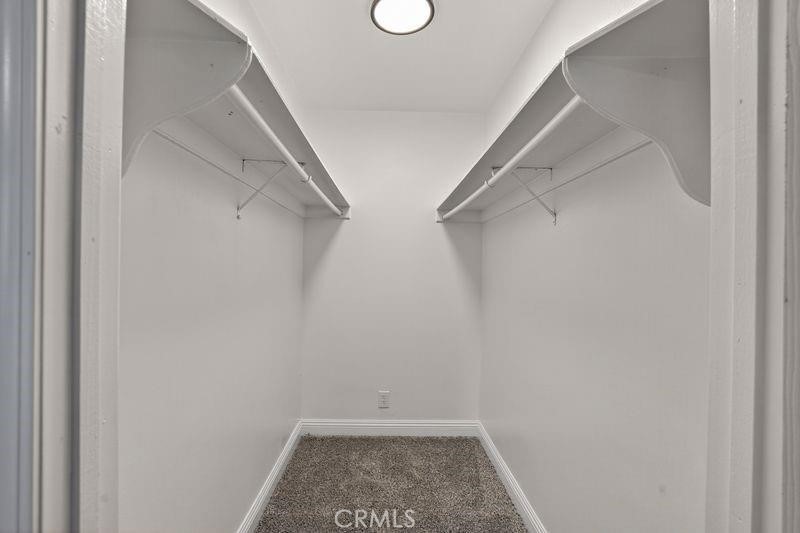 https://media.crmls.org/medias/3e28d8b4-1b8b-457a-9c60-52c46db45a4f.jpg?preset=X-Large