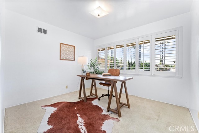 Detail Gallery Image 27 of 57 For 9521 Royal Palm Bld, Garden Grove,  CA 92841 - 4 Beds | 2/1 Baths