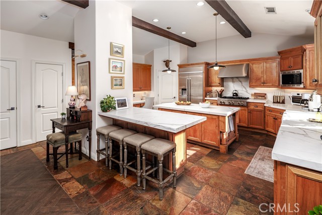 Detail Gallery Image 5 of 50 For 6400 Nw San Gabriel Rd., Atascadero,  CA 93422 - 4 Beds | 3 Baths