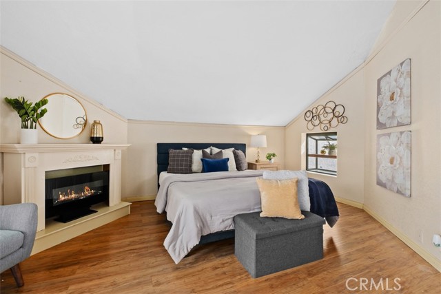 Image 11 of 28 For 1945 Sundance