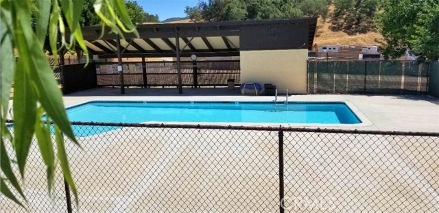 Detail Gallery Image 38 of 45 For 1954 Brook Ln., Paso Robles,  CA 93446 - 4 Beds | 3 Baths