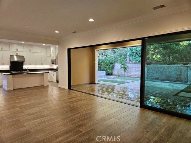 Detail Gallery Image 43 of 75 For 11 Peony, Lake Forest,  CA 92630 - 6 Beds | 4/1 Baths