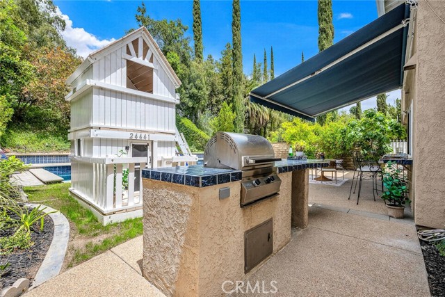 Detail Gallery Image 24 of 37 For 24441 Indian Hill Ln, West Hills,  CA 91307 - 3 Beds | 3 Baths