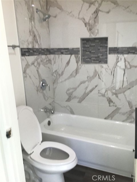 Detail Gallery Image 4 of 18 For 850 W 157th #6,  Gardena,  CA 90247 - 2 Beds | 2/1 Baths