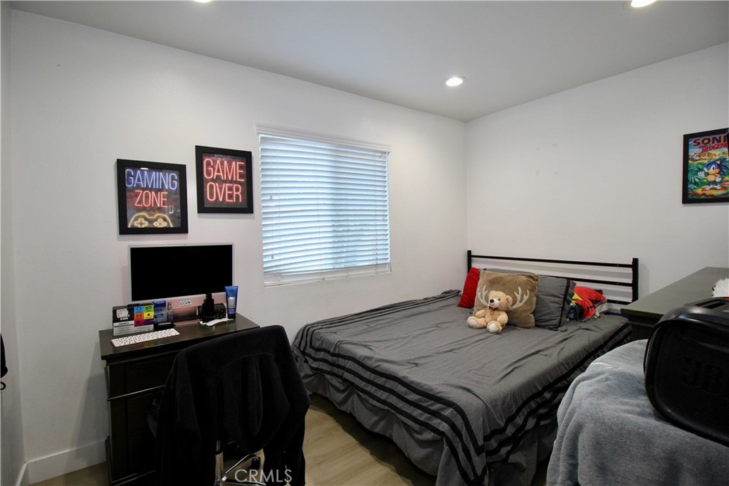 MLS #IG25267129 image #16