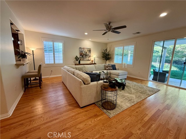 Detail Gallery Image 8 of 34 For 1534 Green Creek Trl, Beaumont,  CA 92223 - 3 Beds | 2 Baths