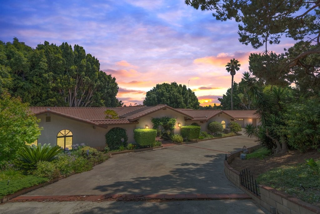 Detail Gallery Image 1 of 1 For 4238 Rancho Camino Norte, Fallbrook,  CA 92028 - 3 Beds | 2/1 Baths