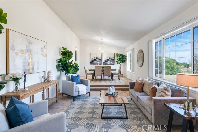 Detail Gallery Image 1 of 27 For 1011 Mono Rd, Pinon Hills,  CA 92372 - 3 Beds | 2 Baths