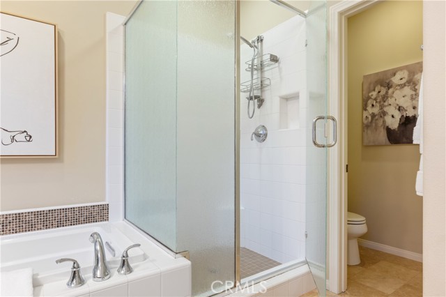 Detail Gallery Image 20 of 24 For 21 Deergrass, Irvine,  CA 92618 - 4 Beds | 3 Baths