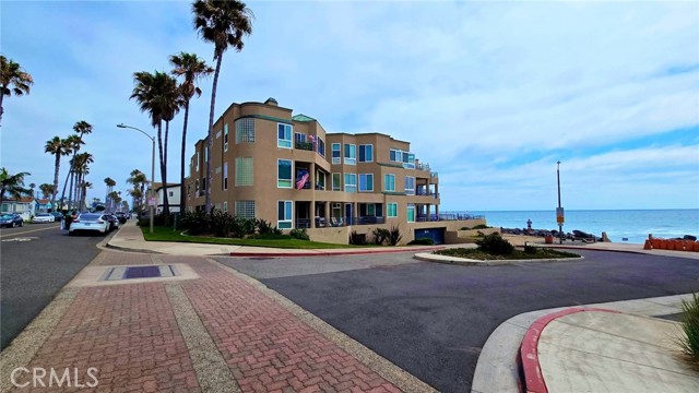901 S Pacific Street, Oceanside CA: https://media.crmls.org/medias/3e31d4a0-1d20-44ce-84a7-e97cf55137a5.jpg