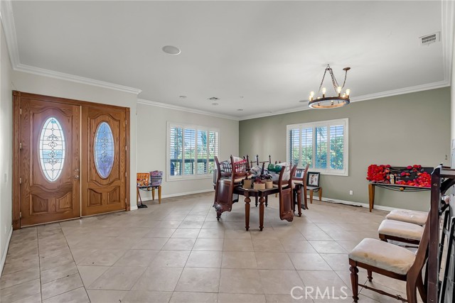 Detail Gallery Image 16 of 45 For 19855 Mariposa Ave, Riverside,  CA 92508 - 5 Beds | 3 Baths