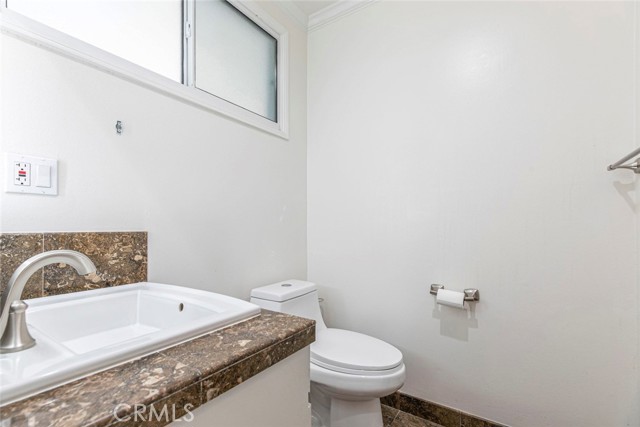 Detail Gallery Image 32 of 47 For 16931 Itasca St, Northridge,  CA 91343 - 4 Beds | 2 Baths