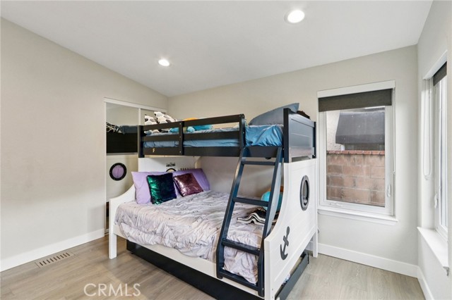 Detail Gallery Image 22 of 75 For 18320 Ingomar St, Reseda,  CA 91335 - – Beds | – Baths