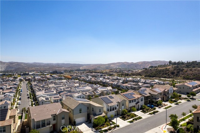 2454 Nova Way, Corona CA: https://media.crmls.org/medias/3e345c7d-35f5-416b-9b6a-53f1d708e2fb.jpg