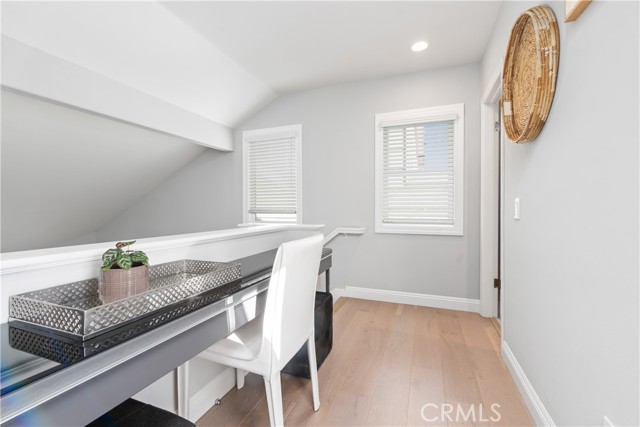 Detail Gallery Image 26 of 33 For 608 Poinsettia Ave #B,  Corona Del Mar,  CA 92625 - 2 Beds | 2 Baths