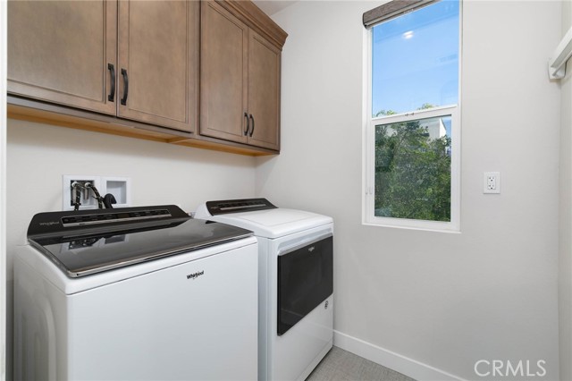 Detail Gallery Image 22 of 30 For 656 Daniel Freeman Cir, Inglewood,  CA 90301 - 4 Beds | 4 Baths