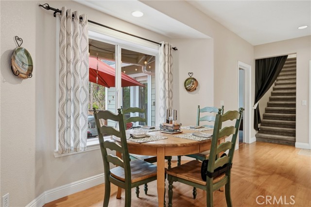 Detail Gallery Image 4 of 52 For 8863 Fox Dr, Cobb,  CA 95426 - 3 Beds | 2/1 Baths