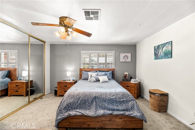 1735 Mango Way, Hemet CA: https://media.crmls.org/medias/3e34de2b-8a6c-45b6-8a25-71eaa1173b2e.jpg