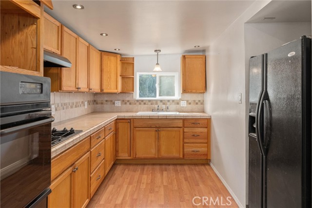 2064 Kennedy Ave, Chico CA: https://media.crmls.org/medias/3e34de94-46ea-4c1b-ad77-b8a9d4e557a6.jpg