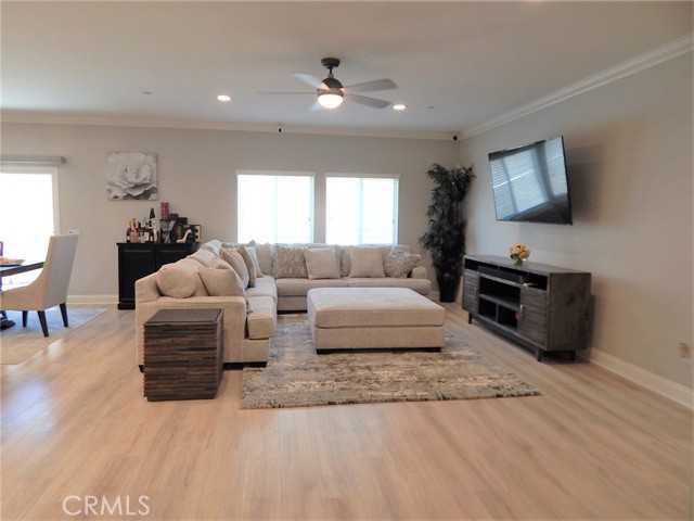 Detail Gallery Image 4 of 21 For 2787 E Edmonton, Ontario,  CA 91761 - 4 Beds | 2 Baths