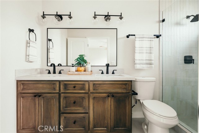 16502 Potter Circle, Huntington Beach CA: https://media.crmls.org/medias/3e34fec6-167d-4cc8-872c-c60ee3908fbe.jpg
