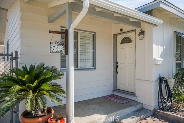 Detail Gallery Image 3 of 28 For 742 N Aguirre, San Dimas,  CA 91773 - 4 Beds | 1/1 Baths