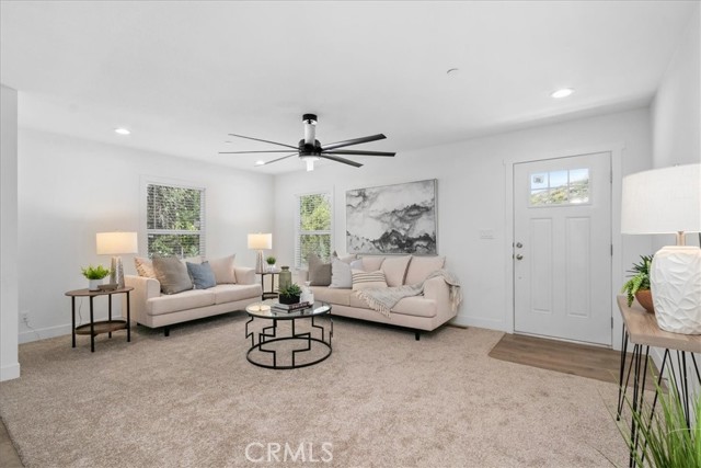 Detail Gallery Image 14 of 40 For 32100 Sweetwater, Homeland,  CA 92548 - 3 Beds | 2 Baths