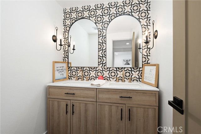 3550 Goldenrod Circle, Seal Beach CA: https://media.crmls.org/medias/3e36a5ed-13e7-44c6-b0d1-999d8311ec03.jpg