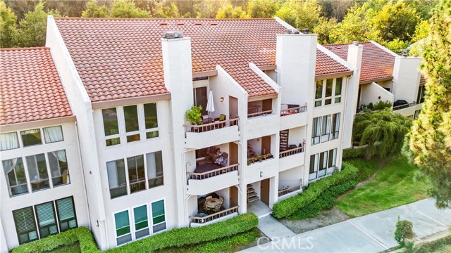 Detail Gallery Image 1 of 56 For 23426 Coso #172,  Mission Viejo,  CA 92692 - 3 Beds | 2 Baths