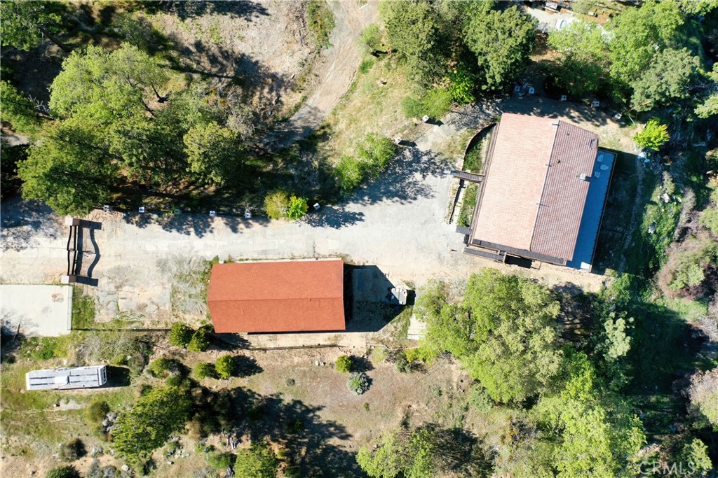 https://media.crmls.org/medias/3e36fa4a-18e0-4093-b75d-af9ff1b66d6a.jpg?preset=X-Large