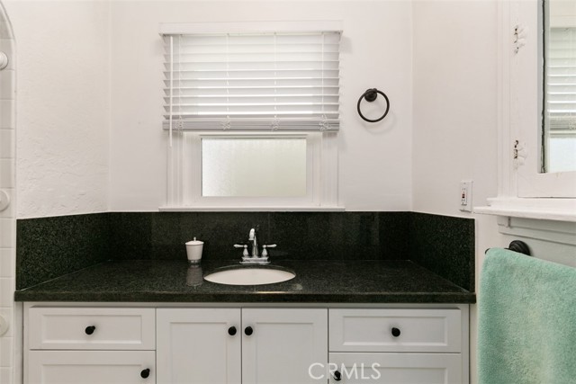 Detail Gallery Image 29 of 32 For 728 Belmont Ave, Long Beach,  CA 90804 - 2 Beds | 2 Baths