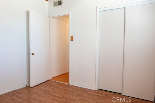 Detail Gallery Image 8 of 37 For 16268 Lorene Dr, Victorville,  CA 92395 - 3 Beds | 3 Baths