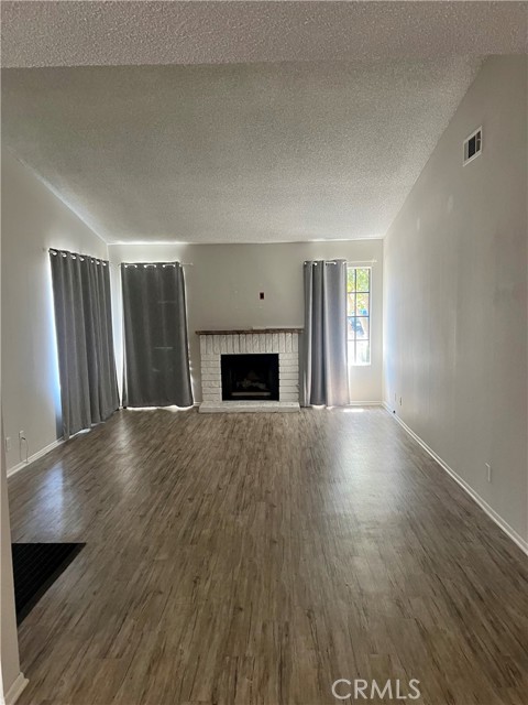 Living room/ angel 4