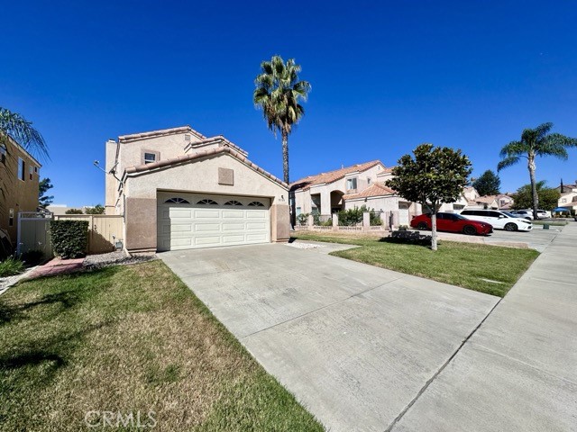 Detail Gallery Image 2 of 39 For 39789 via Castana, Murrieta,  CA 92563 - 4 Beds | 3 Baths