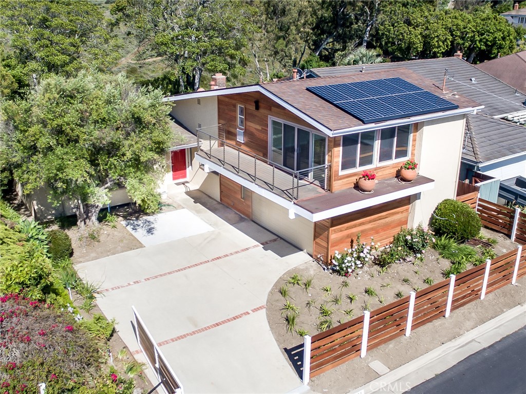 804 Avenida Presidio