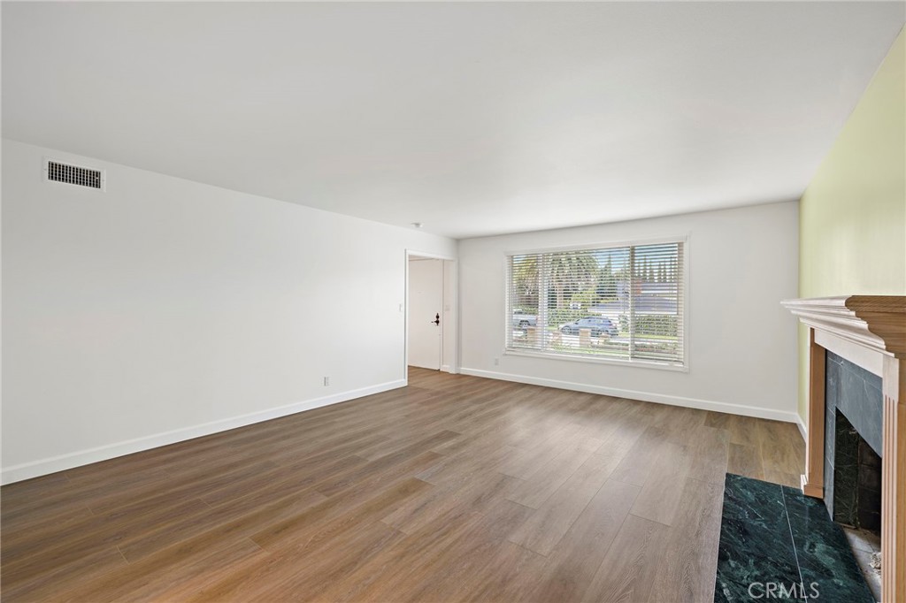 MLS #NP25269370 image #9