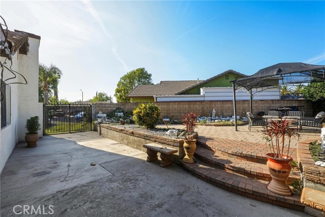 Detail Gallery Image 25 of 27 For 10531 Elm, Bloomington,  CA 92316 - 3 Beds | 2 Baths