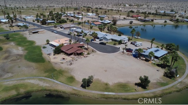 44040 Shadow Way, Desert Center CA: https://media.crmls.org/medias/3e3df3d9-4db7-4dd5-b810-9ed955943210.jpg